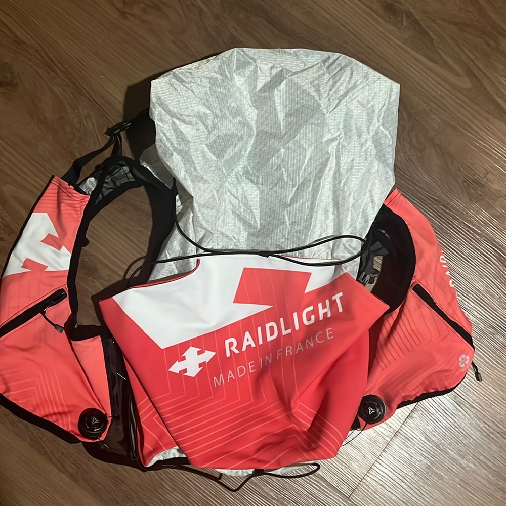 Raidlight ultralight hydration pack
